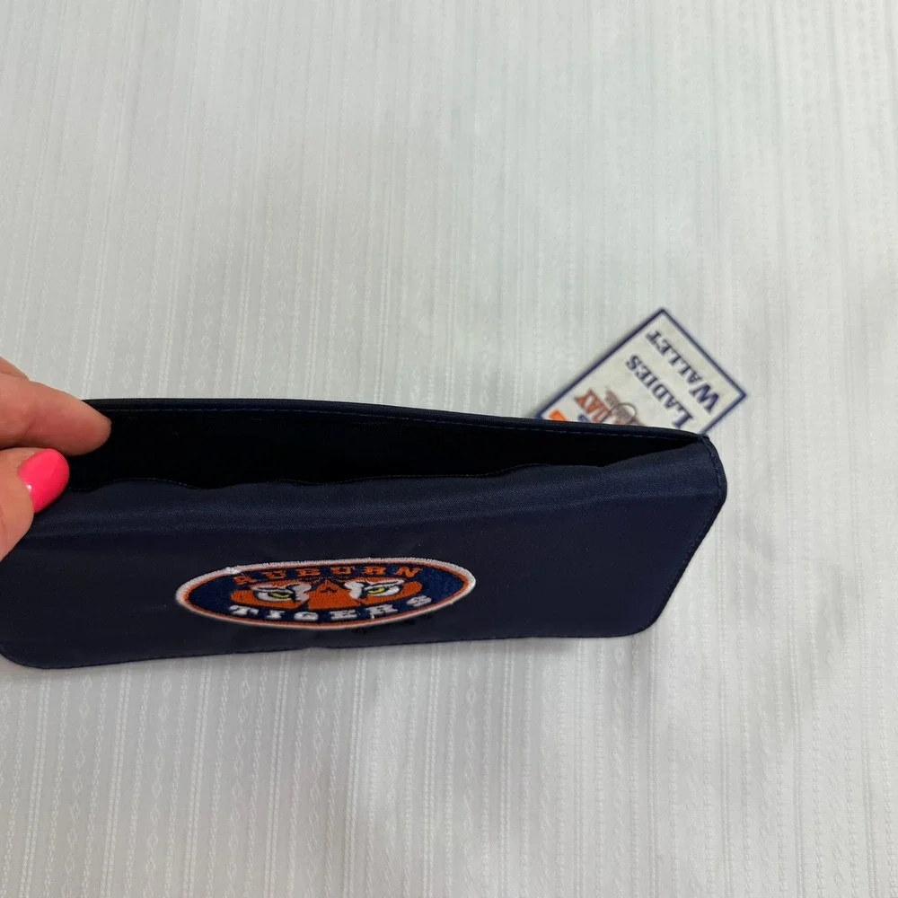 Auburn Tigers Tri fold Wallet Women Navy Blue NEW Embroidered Logo War Eagle SEC